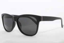 Солнцезащитные очки UiNTY (POLARIZED) 6608 с3(матов. черн) 60#18-140